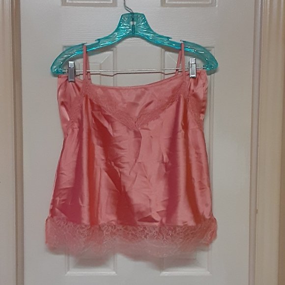 Victoria's Secret Other - Victoria's Secret Peach 2 Piece Satin Lacy Pajamas